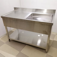 Stainless Steel Single-Bowl Sink With